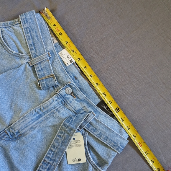 Levi's Belted Baggy Jeans in Living Legend - Picture 2 of 12